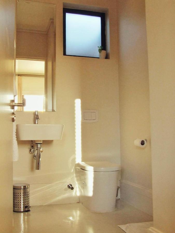 קניסנה 210 Gallery Luxury Studio Apartment מראה חיצוני תמונה